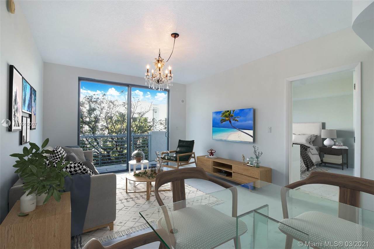 110 Washington Ave - Photo 1
