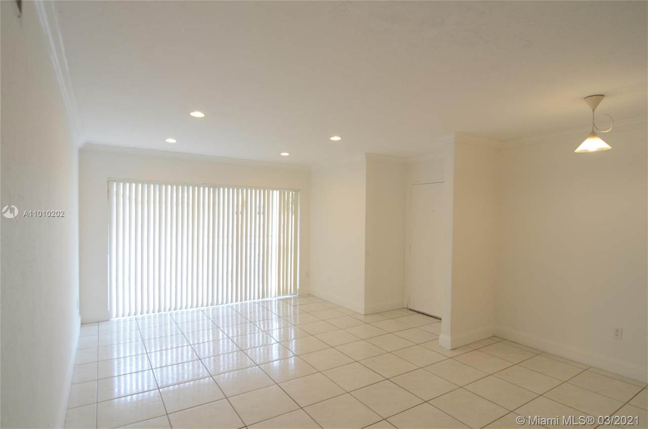 4470 79th Ave - Photo 1