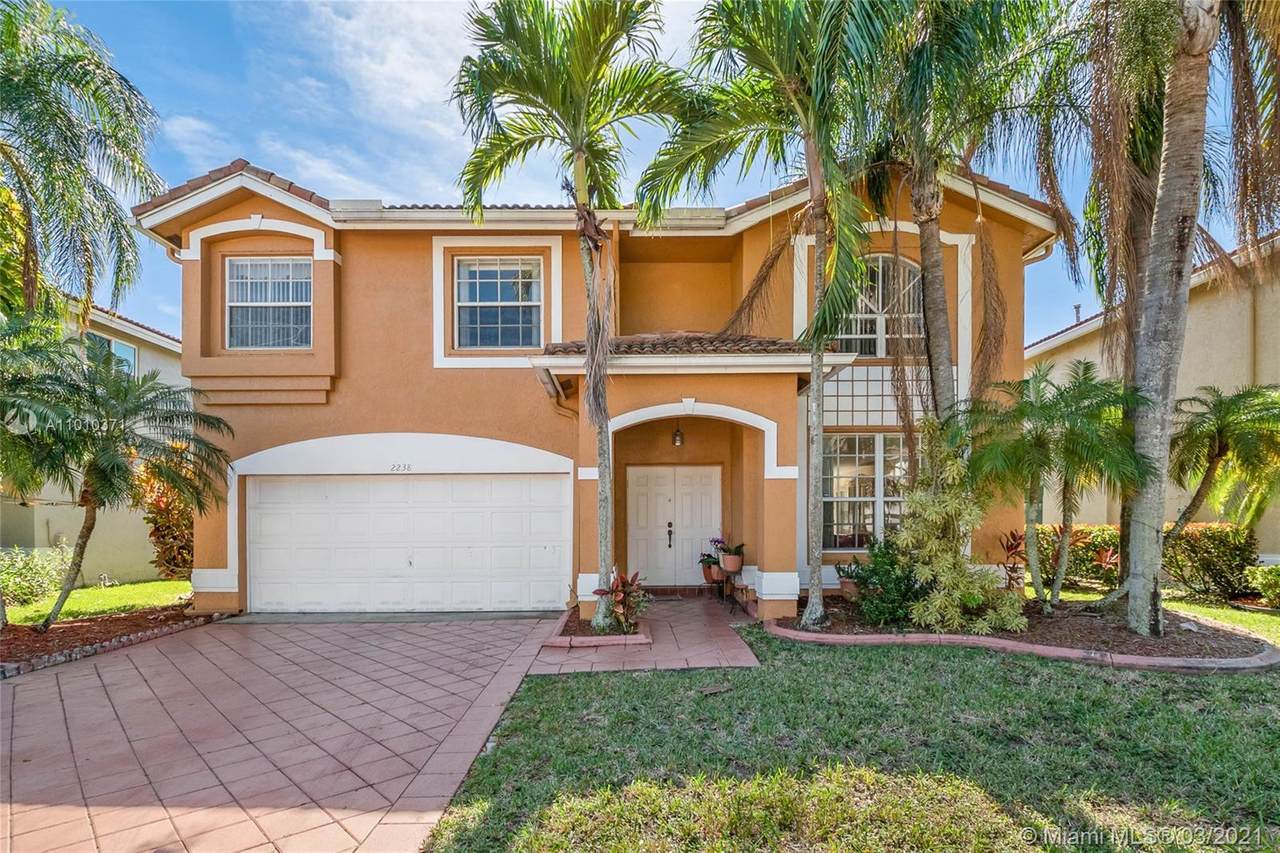 2238 139th Ave - Photo 1
