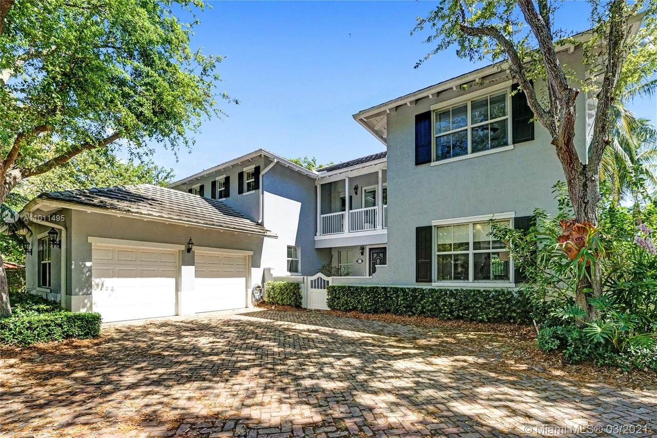 8411 57th Path - Photo 1