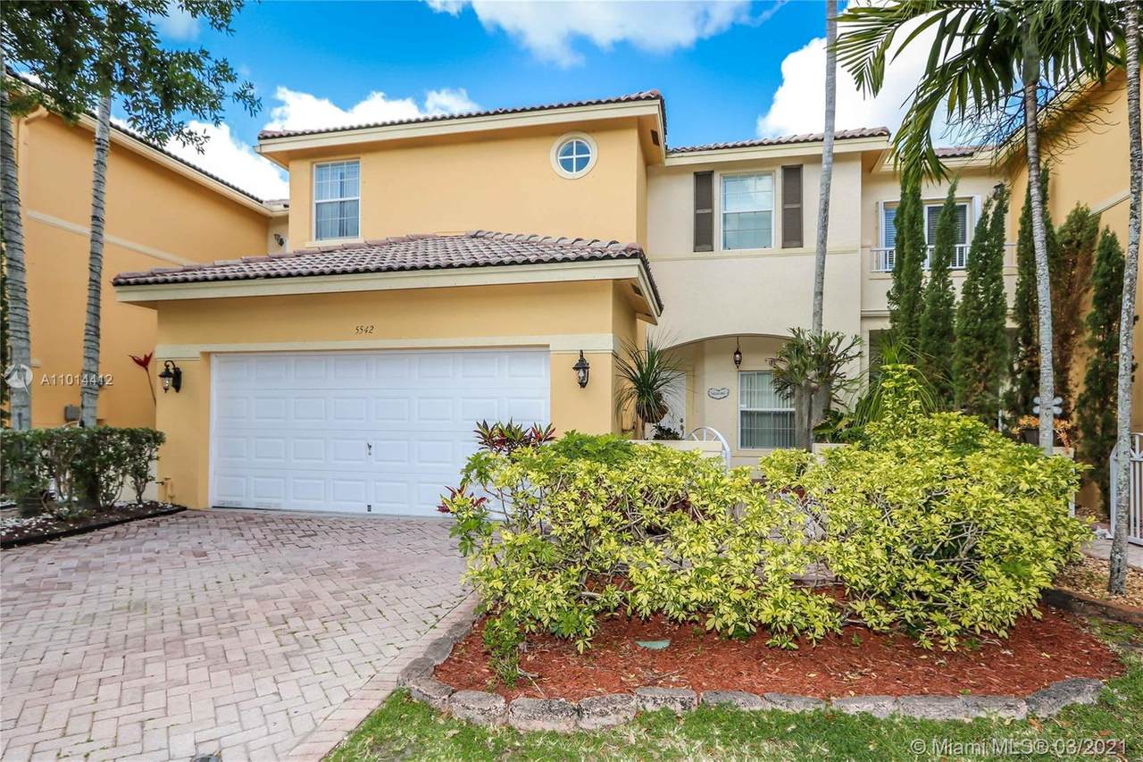 5542 112th Ct - Photo 1