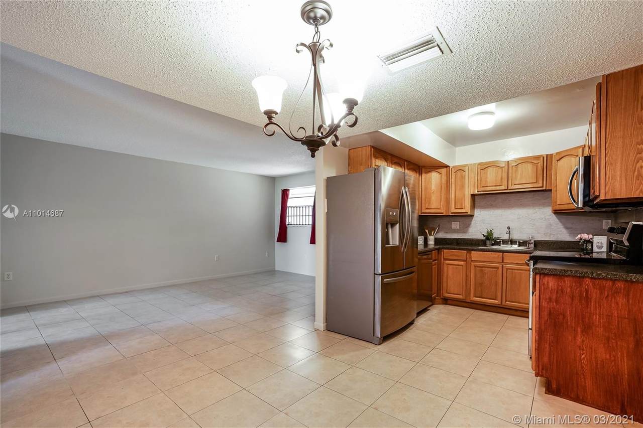 11101 Royal Palm Blvd - Photo 1