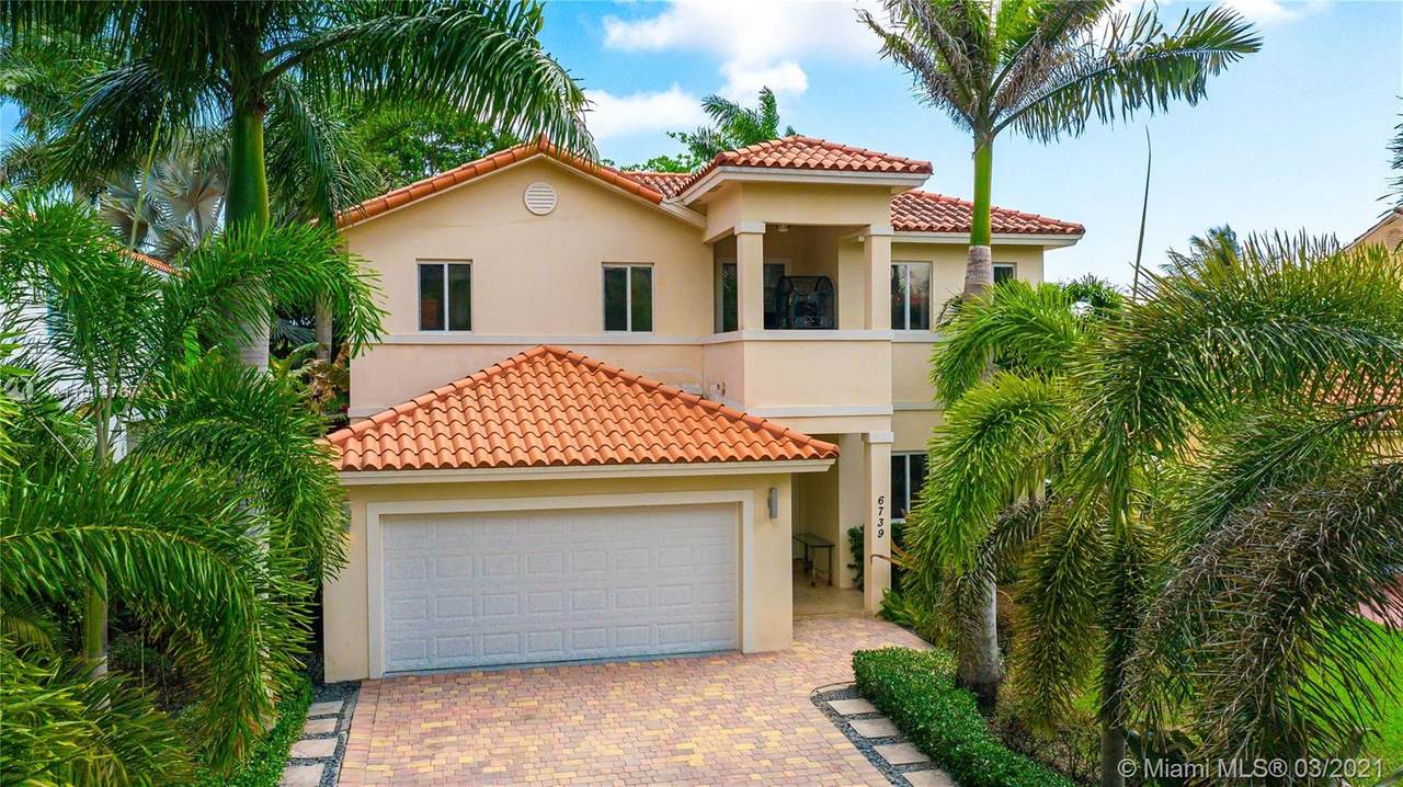 6739 Poinciana Ct - Photo 1