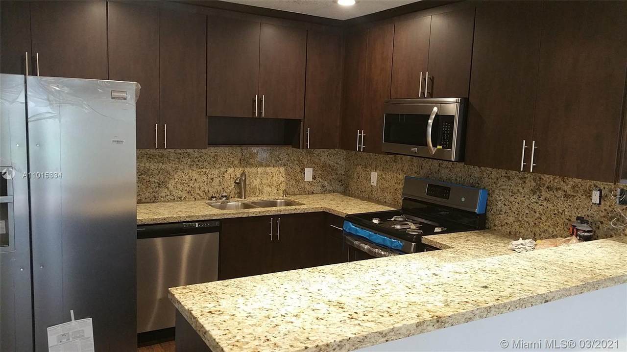 15290 106th Ln - Photo 1