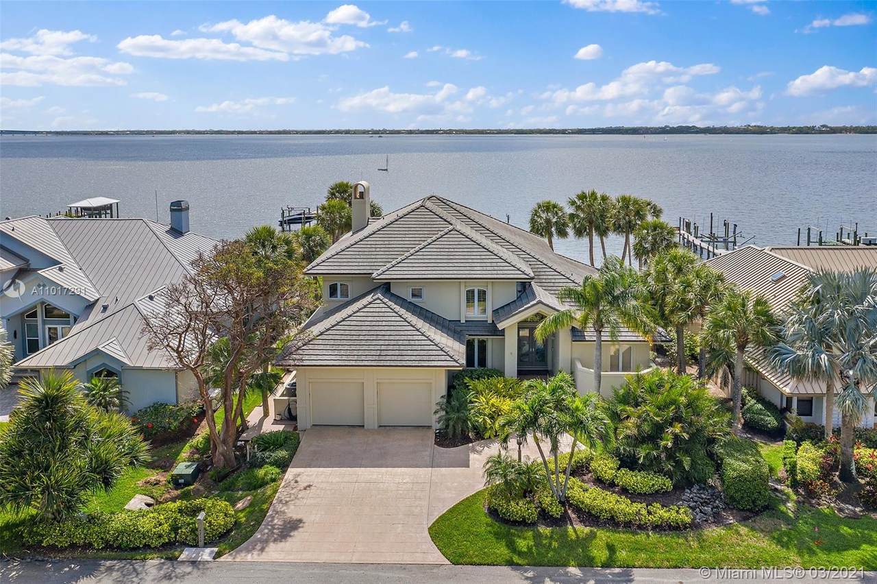 4210 Joes Point Rd - Photo 1