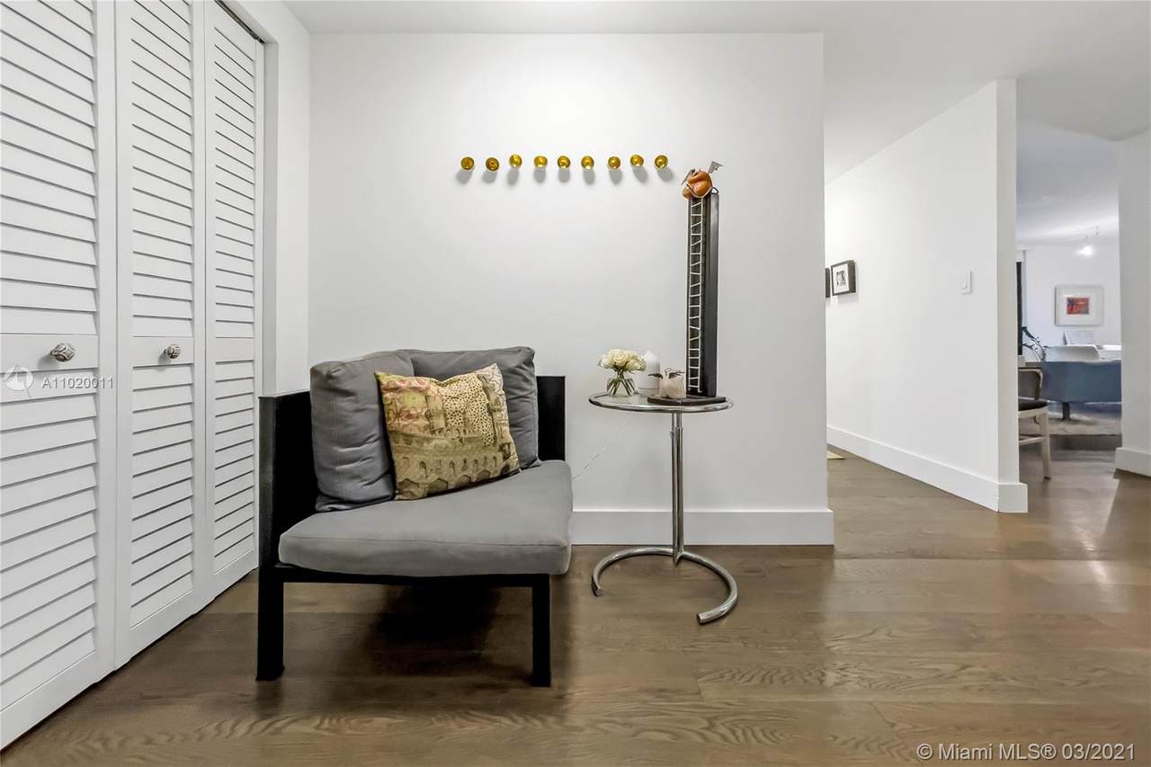 121 Crandon Blvd - Photo 1