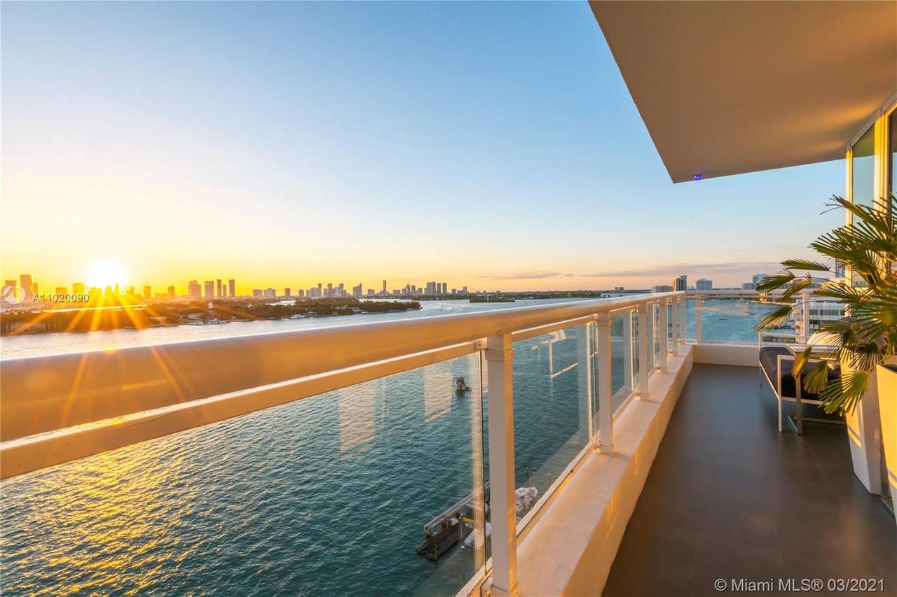540 West Ave - Photo 1