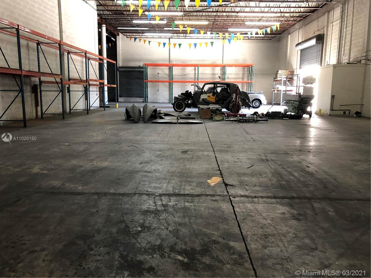 287 67 St - Photo 1