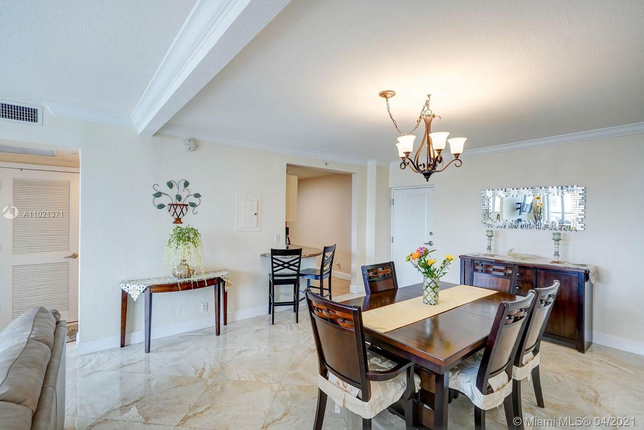 401 69th St - Photo 1