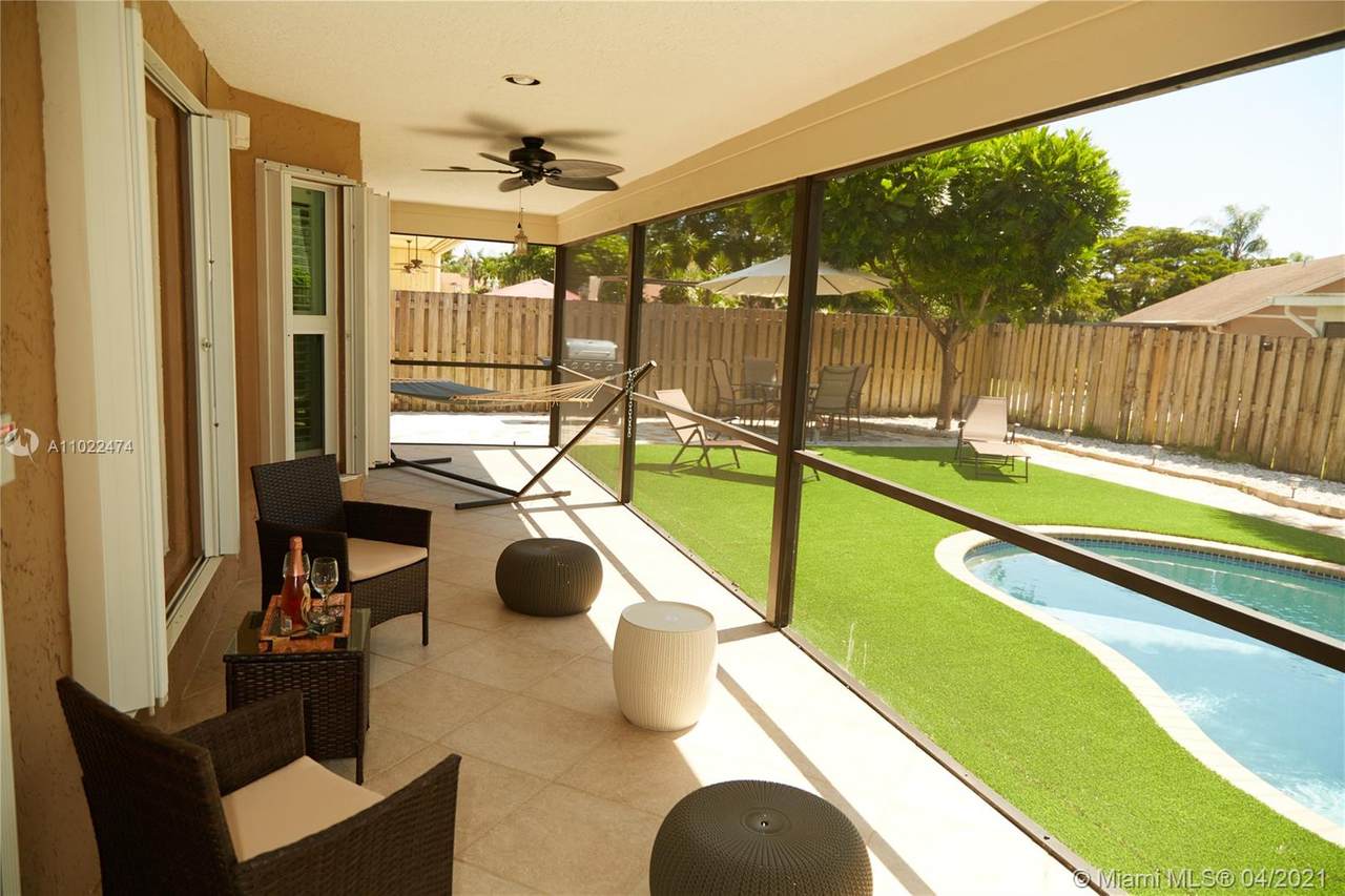 2 Dogwood Cir - Photo 1