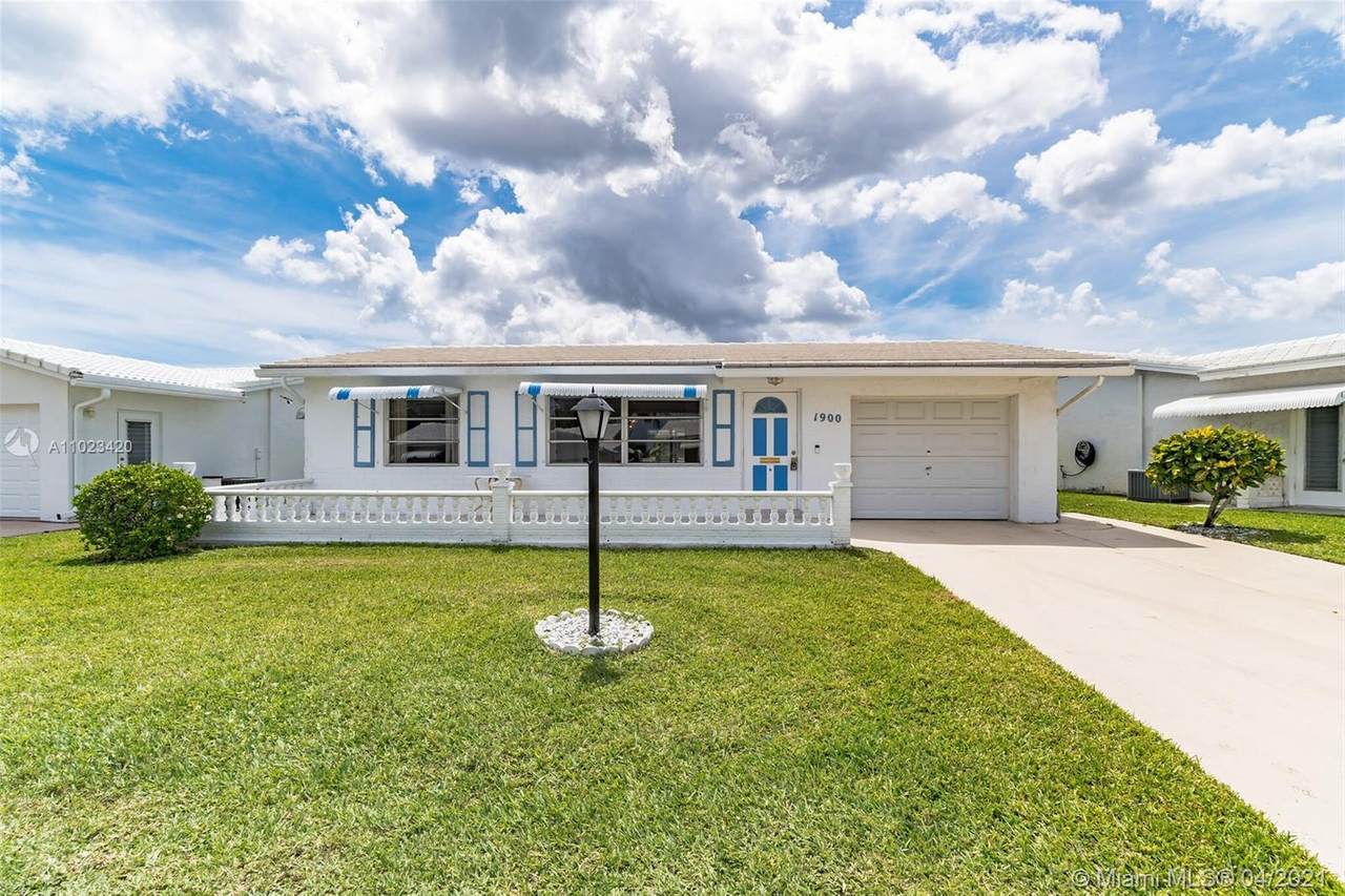 1900 Roma Way - Photo 1