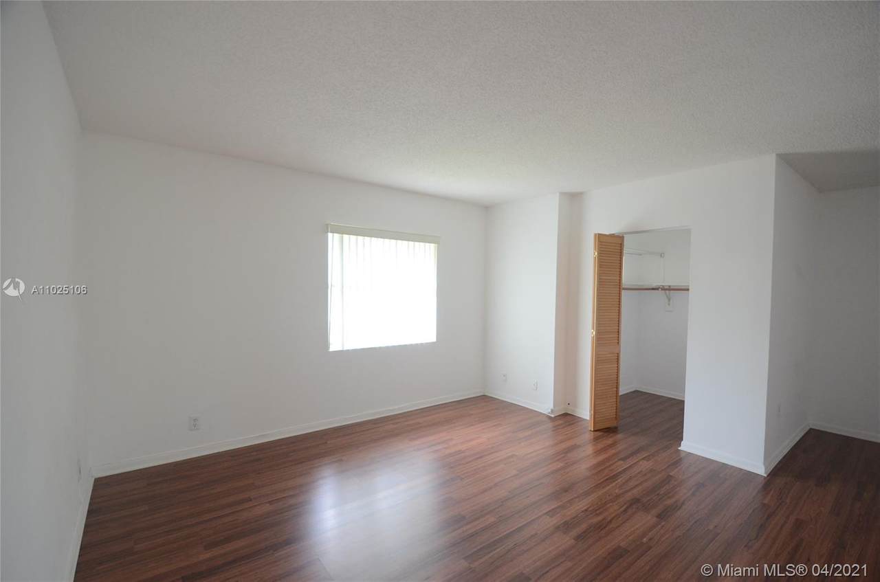 701 3rd Avenue Ext - Photo 1
