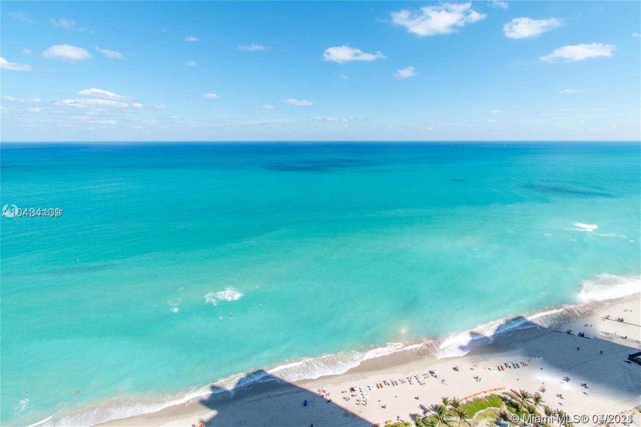 19111 Collins Ave - Photo 1