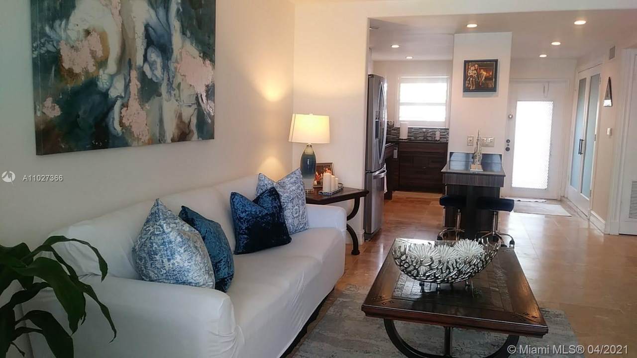 9400 Sunrise Lakes Blvd - Photo 1
