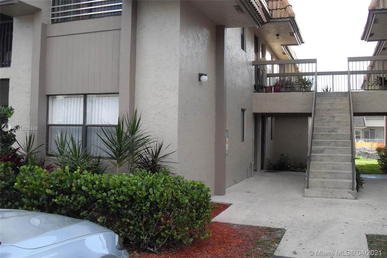 10710 Royal Palm Blvd - Photo 1