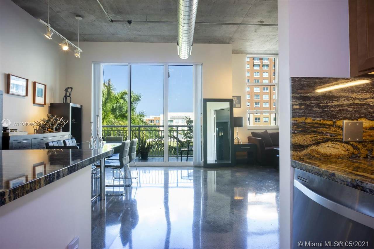 2001 Biscayne Blvd - Photo 1