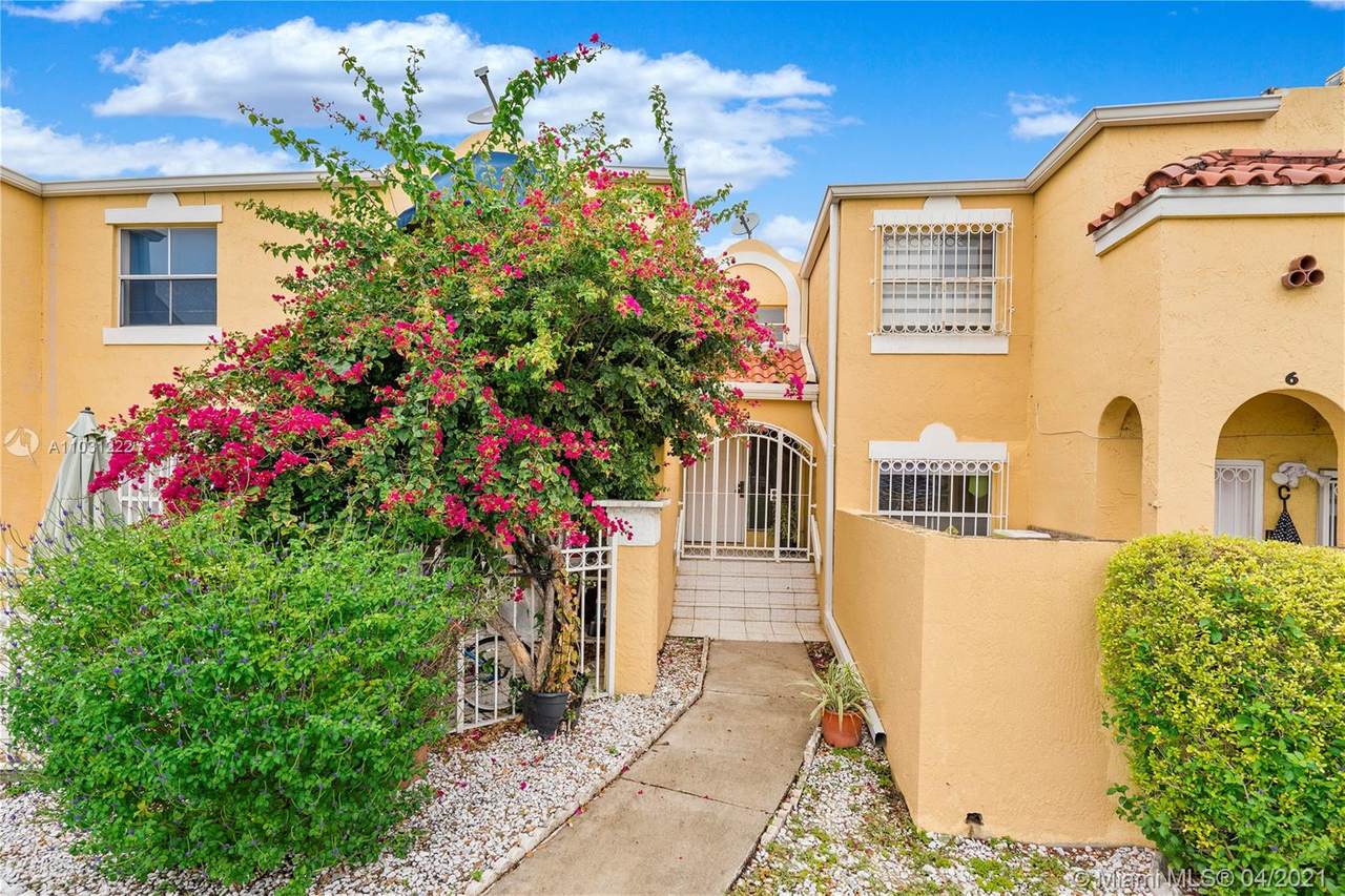 8570 3rd Ln - Photo 1