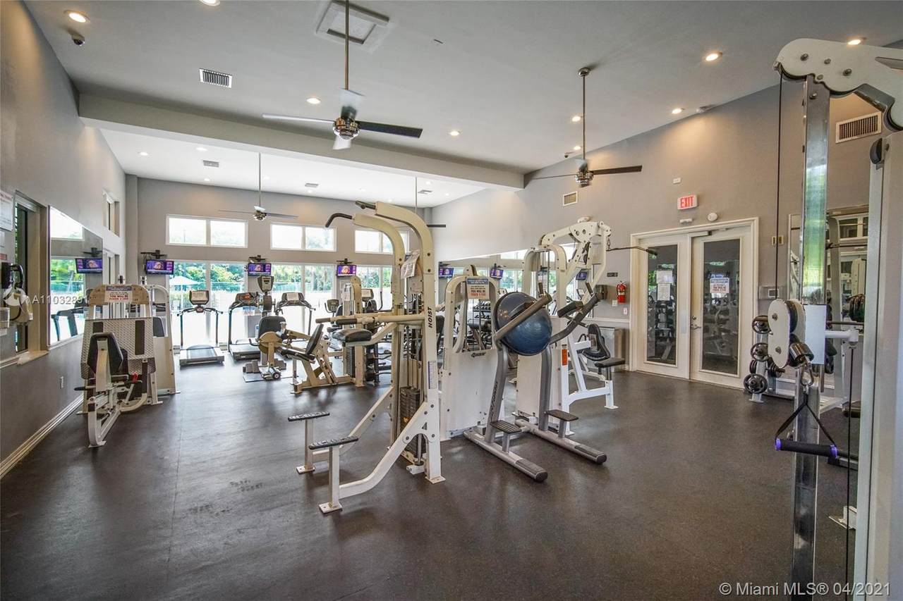 1375 Yellowheart Way - Photo 1