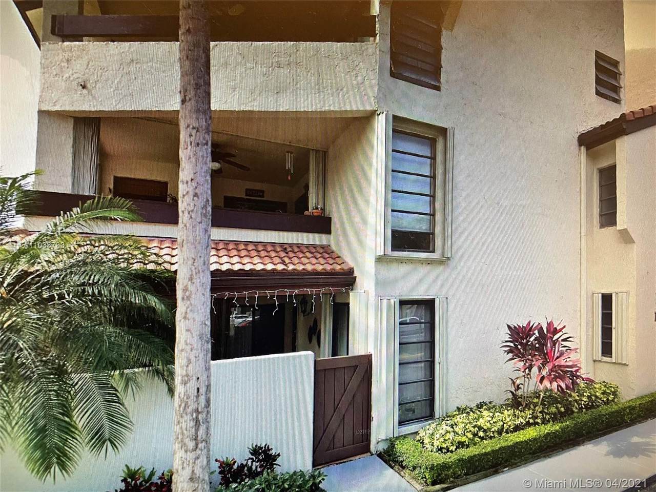 9040 125th Ave - Photo 1