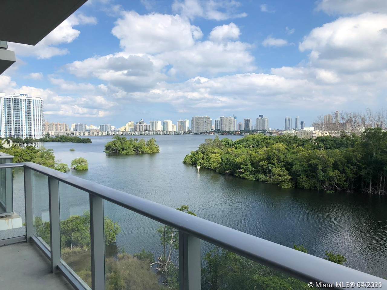 16385 Biscayne Blvd - Photo 1