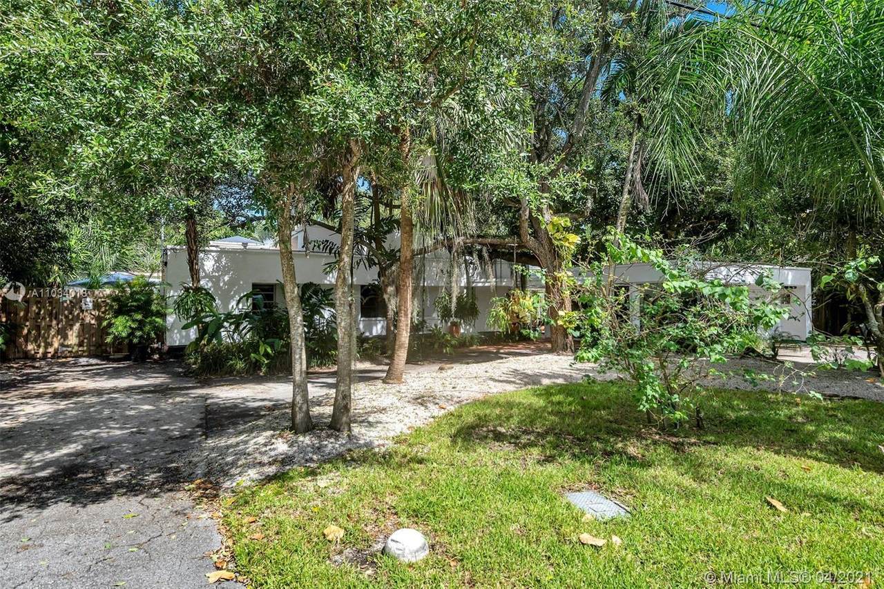 5845 88th St - Photo 1