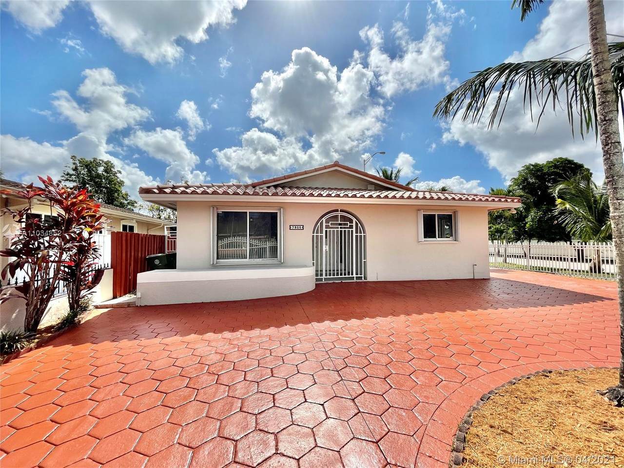 7805 6th Ave - Photo 1