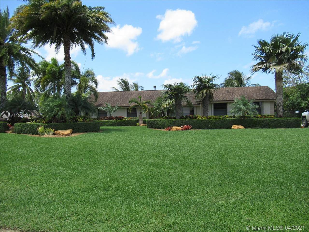 1779 20 St - Photo 1