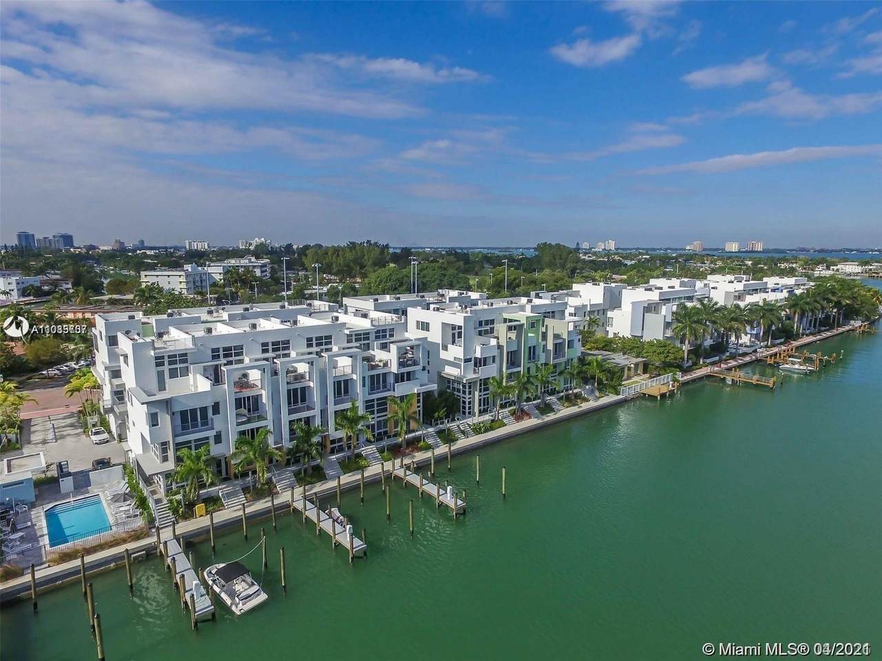 99 Shore Dr - Photo 1