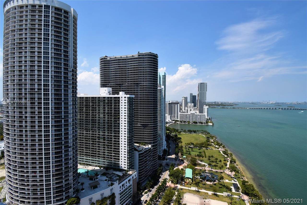 1717 Bayshore Dr - Photo 1