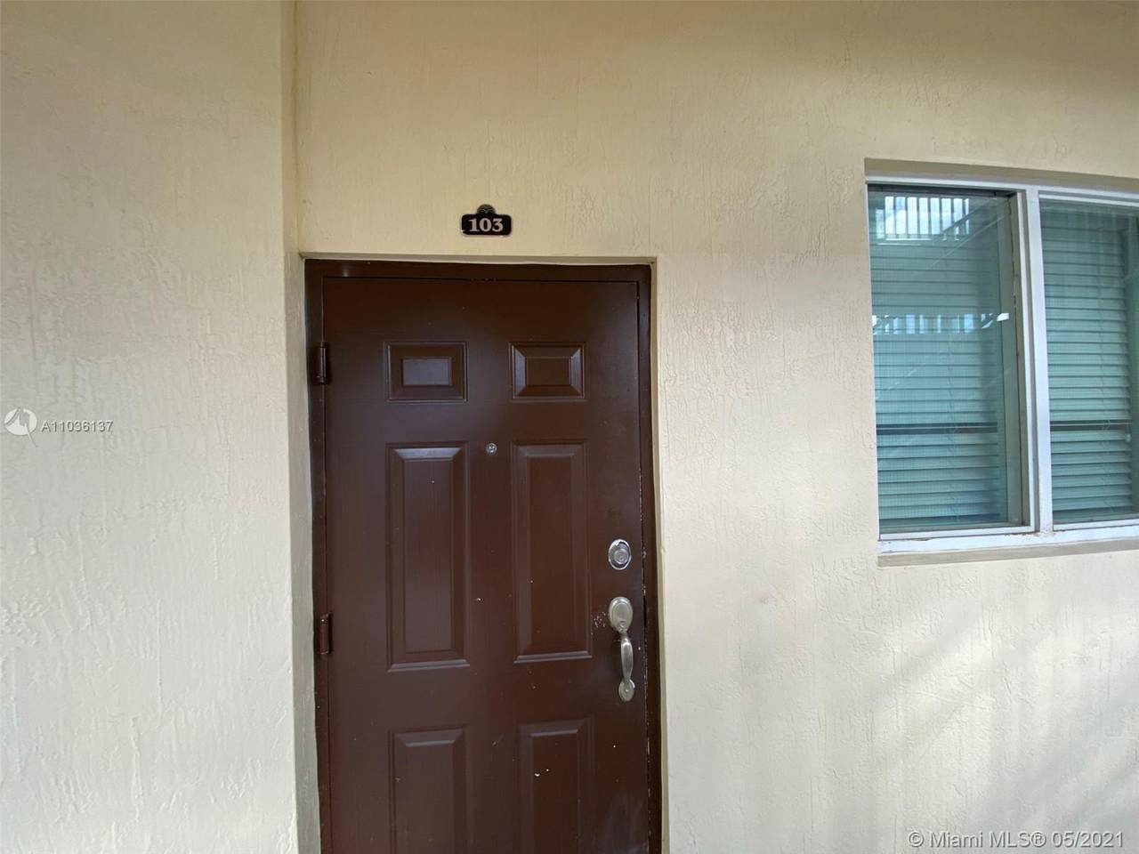 2908 17th Ave - Photo 1