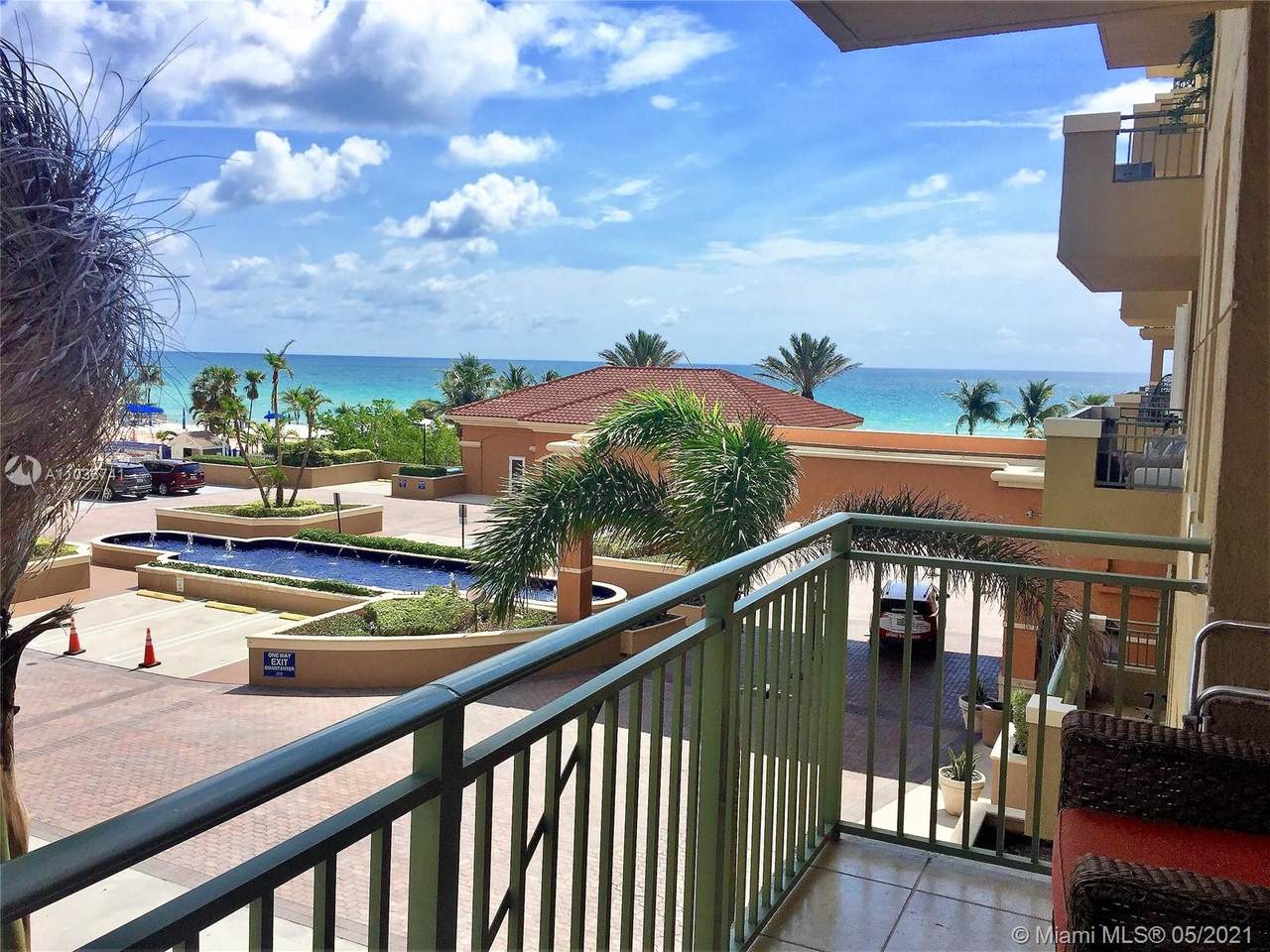 2080 Ocean Drive - Photo 1