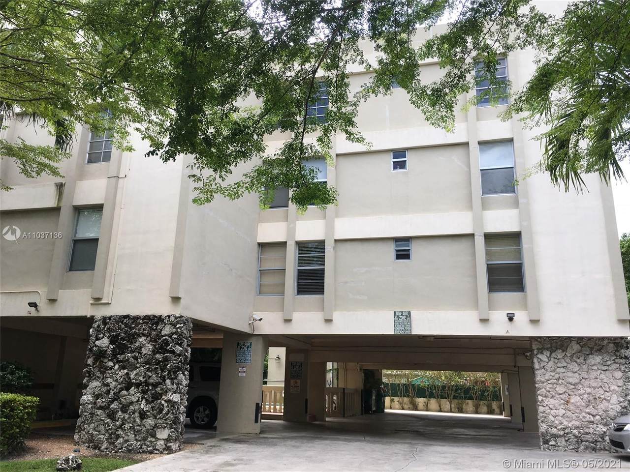 820 Salzedo St - Photo 1