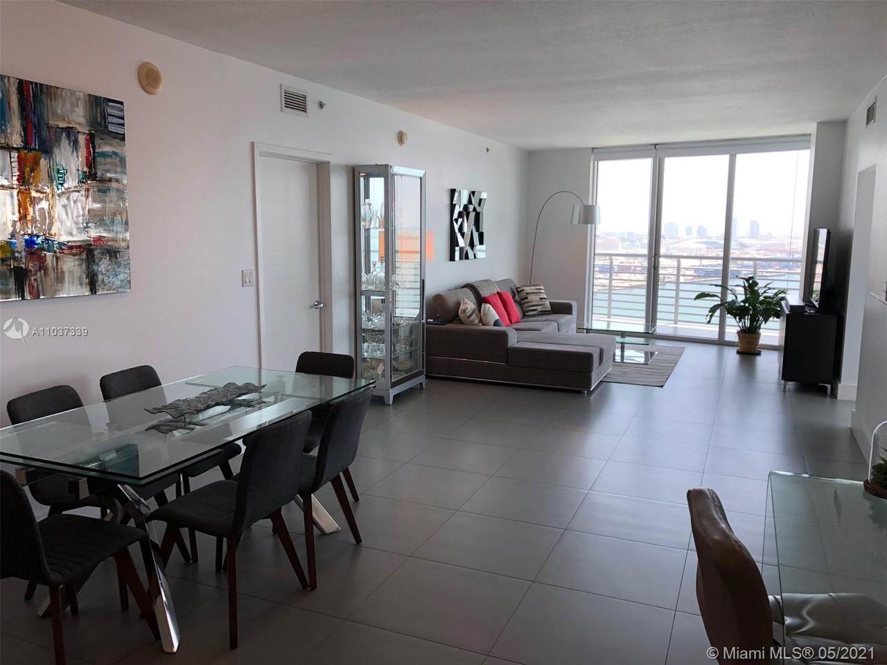 325 Biscayne Blvd - Photo 1