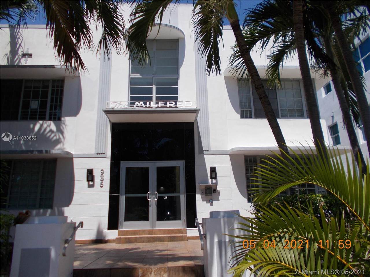 936 Pennsylvania Ave - Photo 1