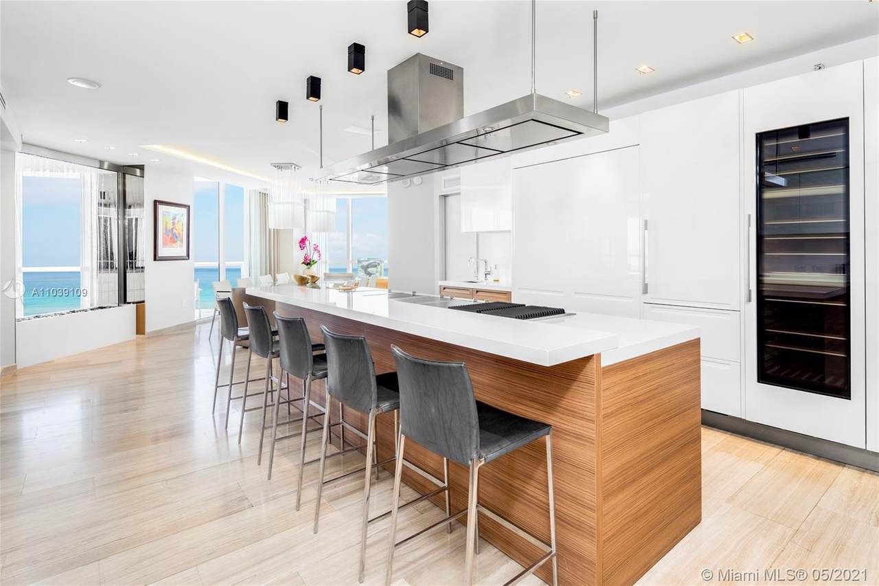 18201 Collins Ave - Photo 1