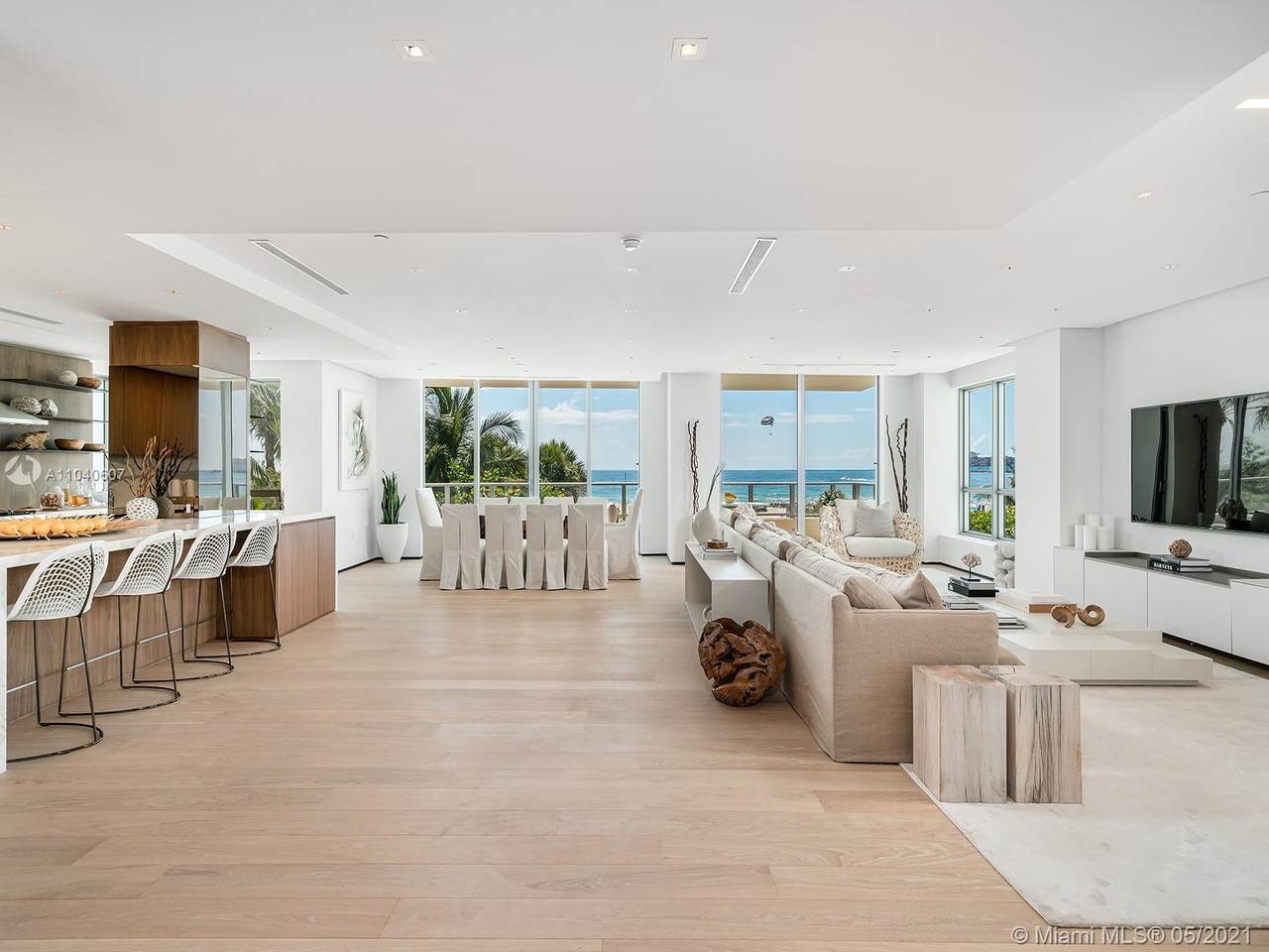 125 Ocean Dr - Photo 1