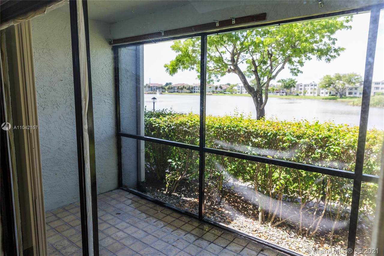 2733 Oakland Forest Dr - Photo 1