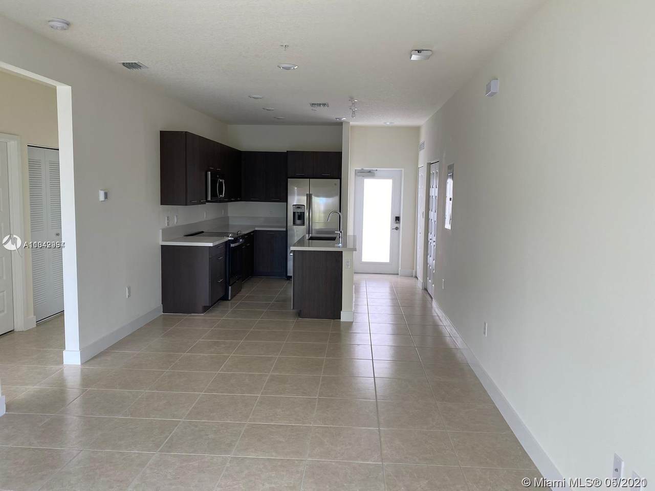 4640 NW 84th Ave 4640 Nw 84th Ave - Photo 1