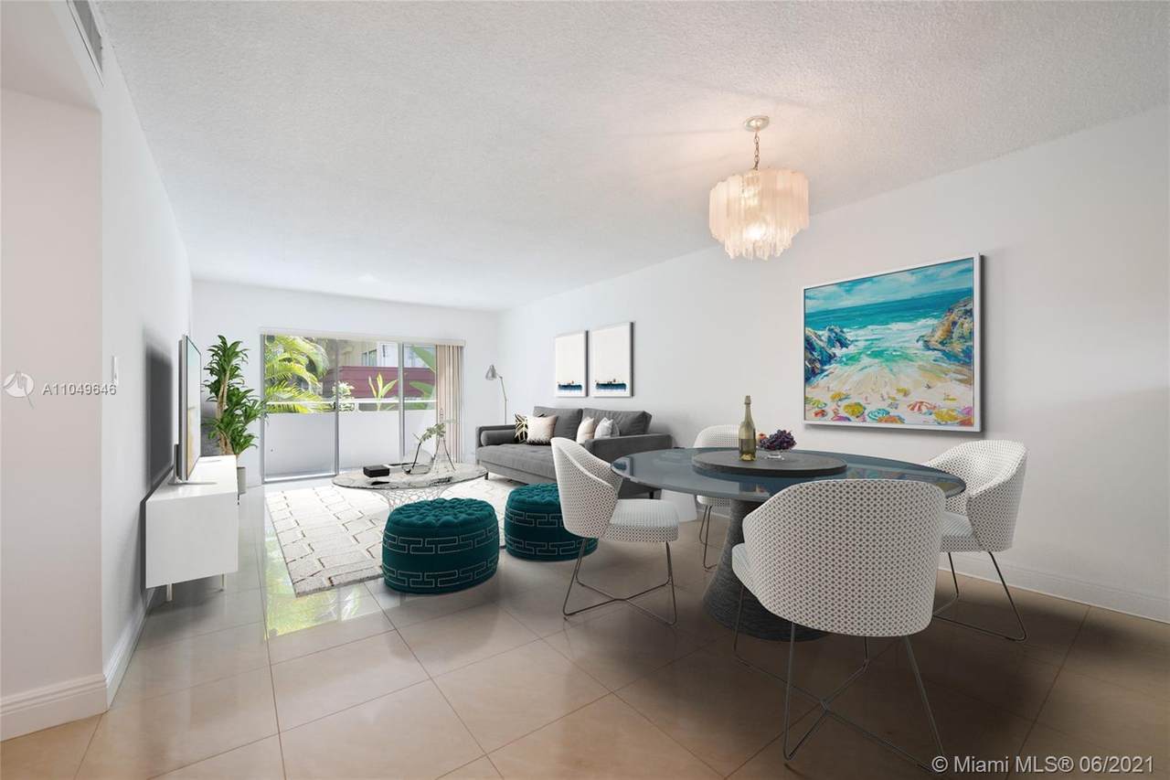 1235 Mariposa Ave - Photo 1