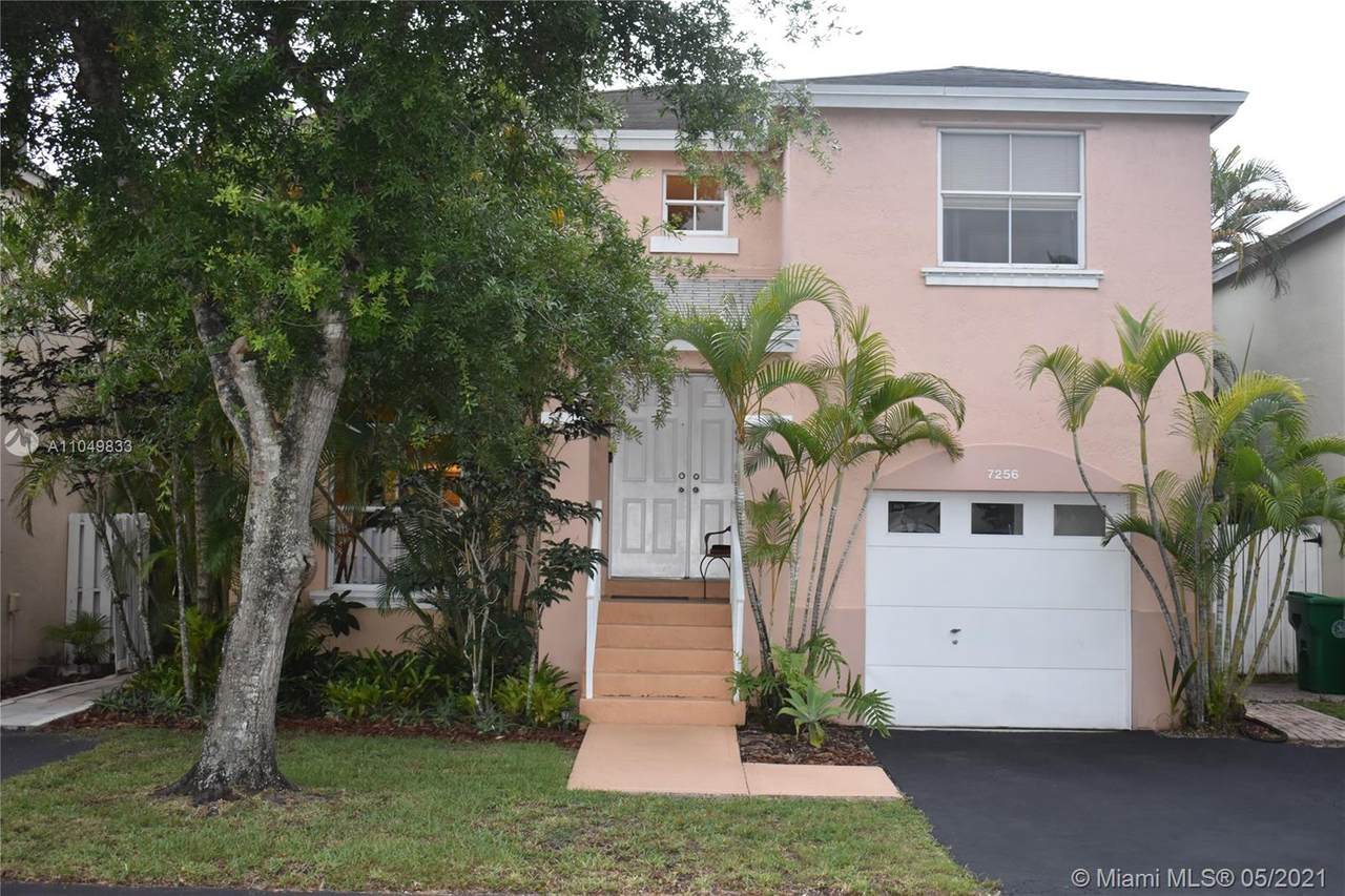 7256 44th Ct - Photo 1