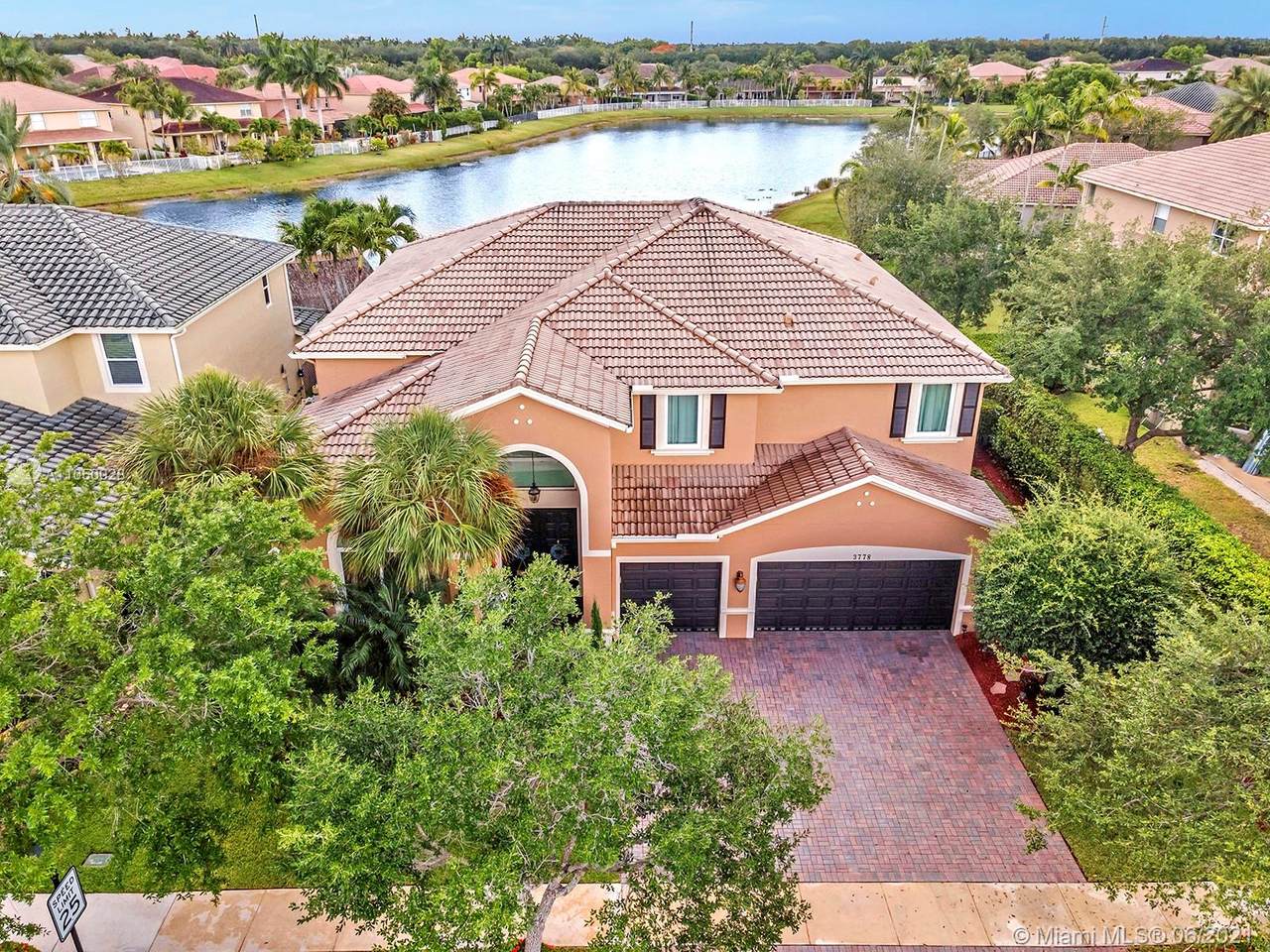 3778 Gardenia Ave - Photo 1