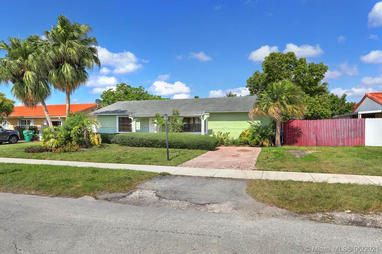 4240 134th Ave - Photo 1