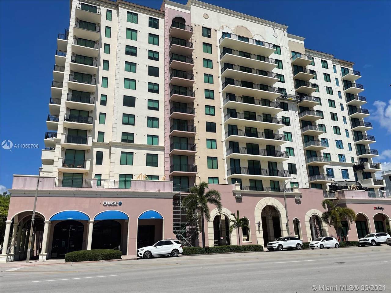 1300 Ponce De Leon Blvd - Photo 1