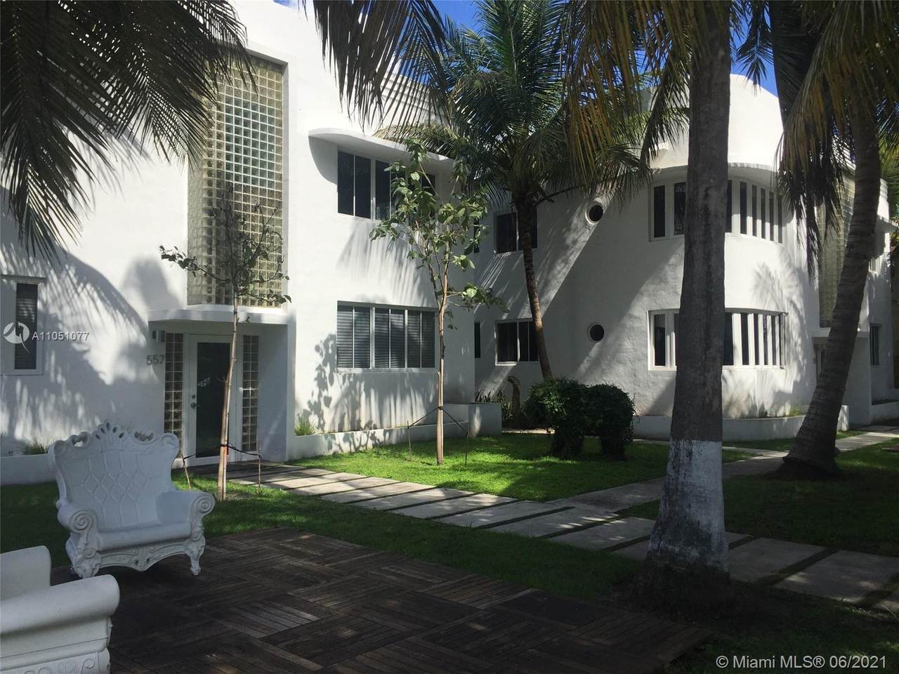 551 Michigan Ave - Photo 1
