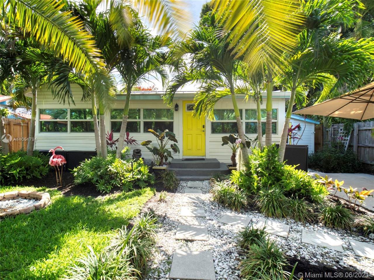 327 Lauderdale Trl - Photo 1