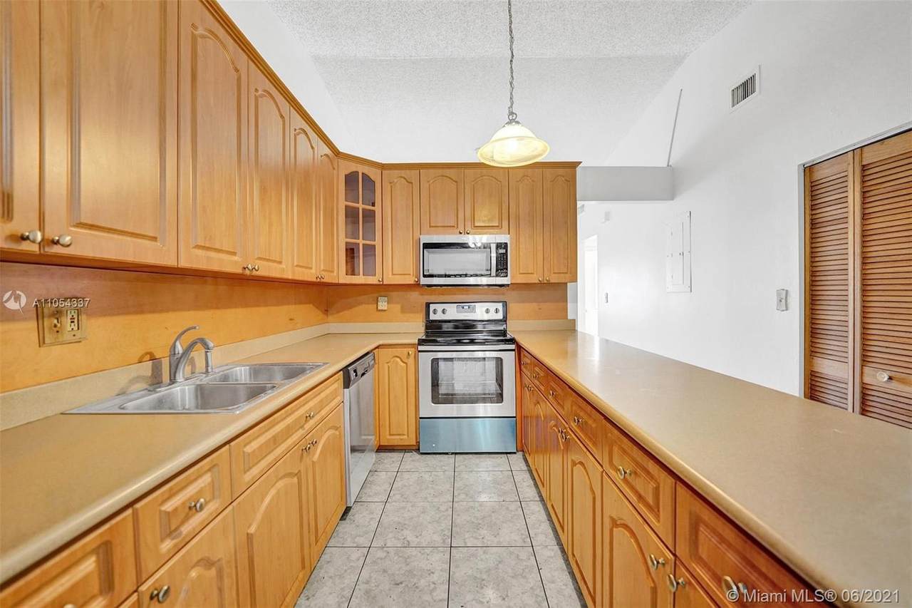 8934 Nw 117 - Photo 1