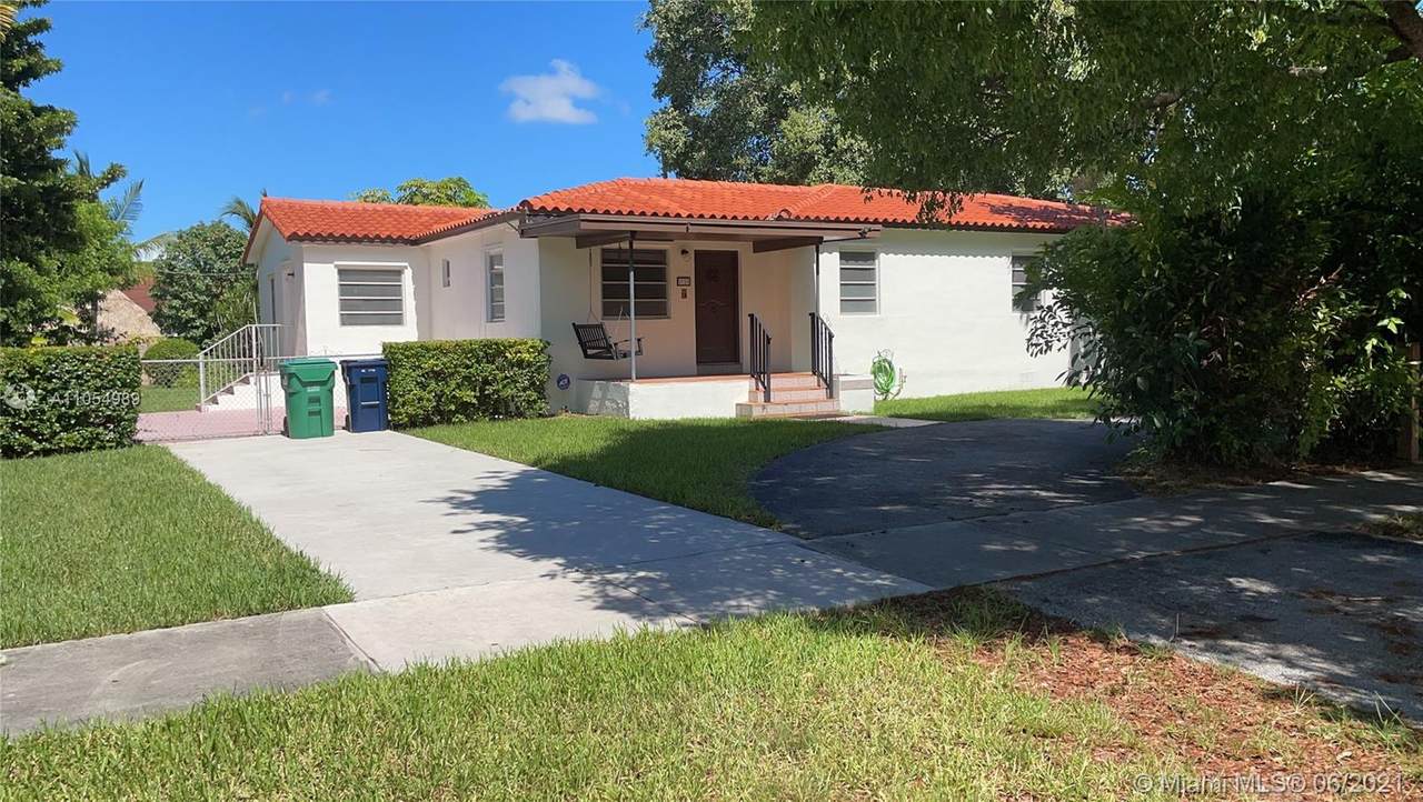 2725 82nd Ave - Photo 1