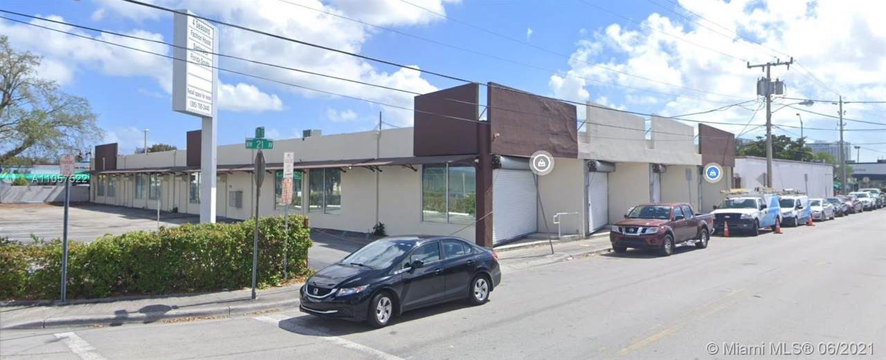 2090 21st St - Photo 1