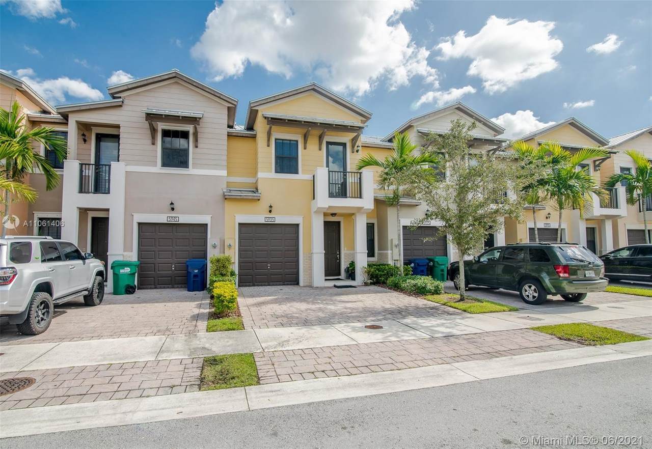 5935 104th Path - Photo 1