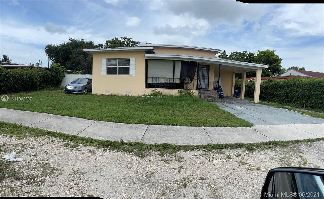 1020 106th St - Photo 1